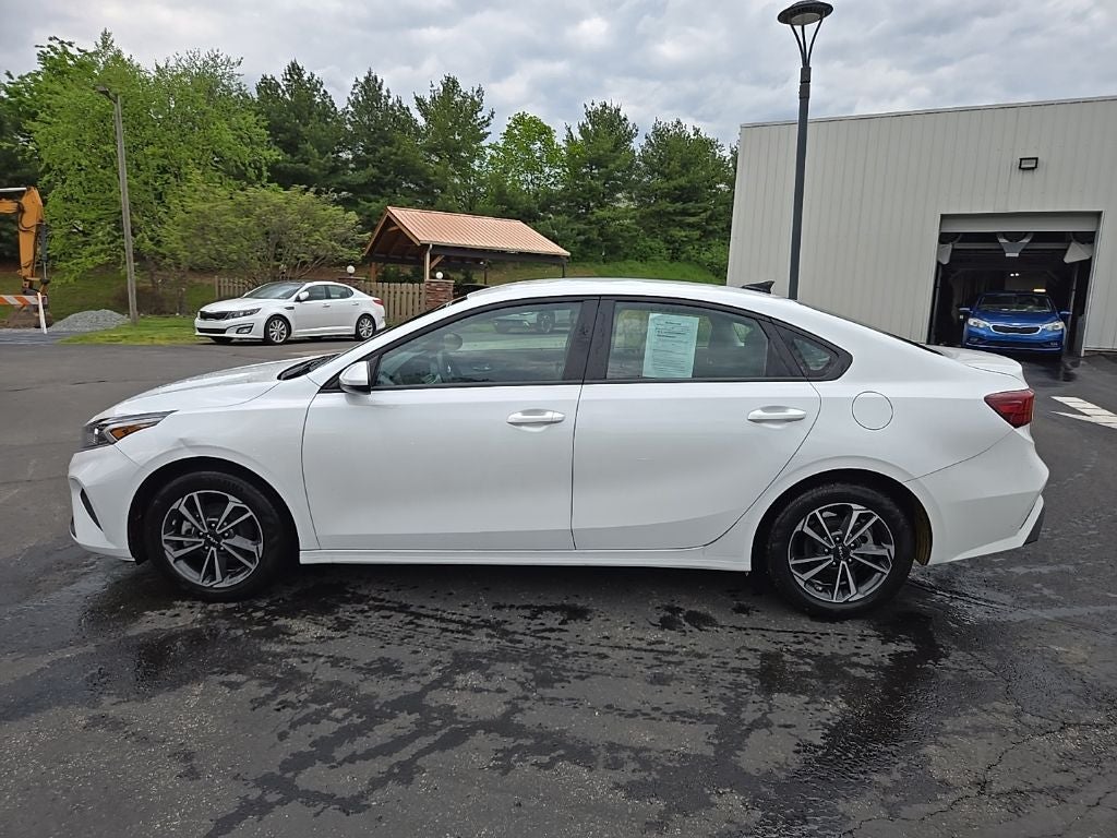 2024 Kia Forte LXS
