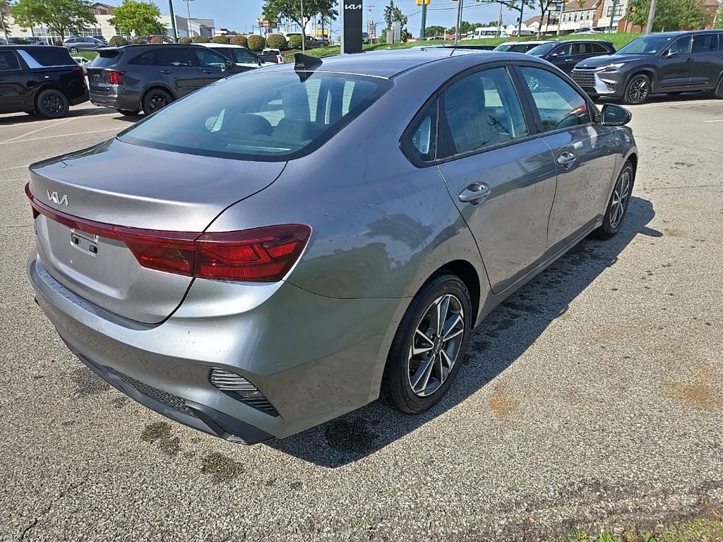 2023 Kia Forte LXS