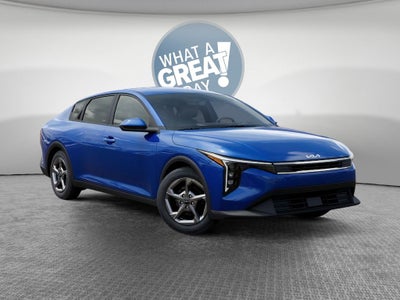 2026 Kia K4 LXS
