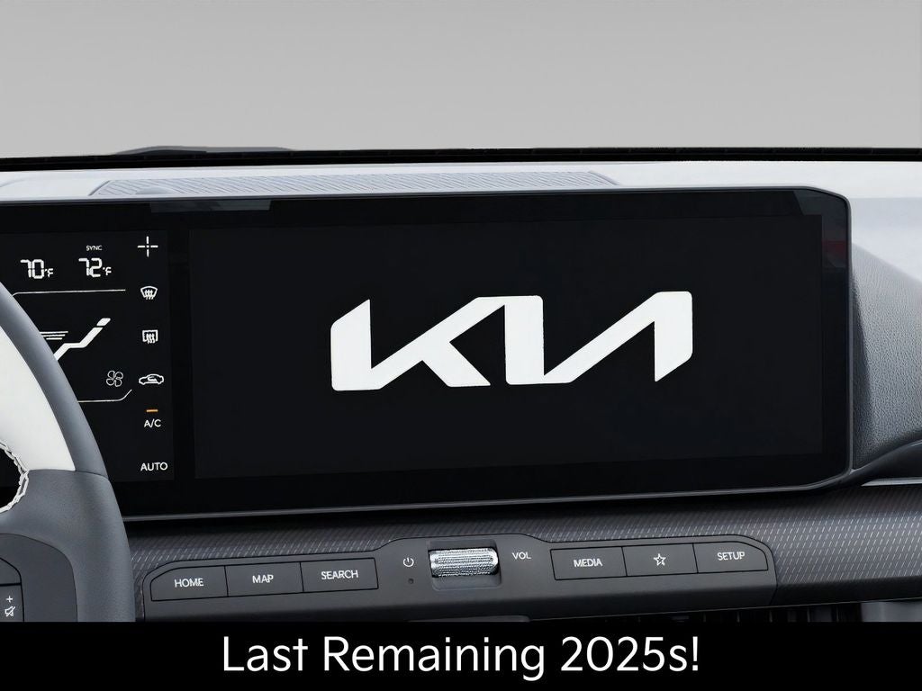 2025 Kia K4 GT-Line Turbo - Photo 20