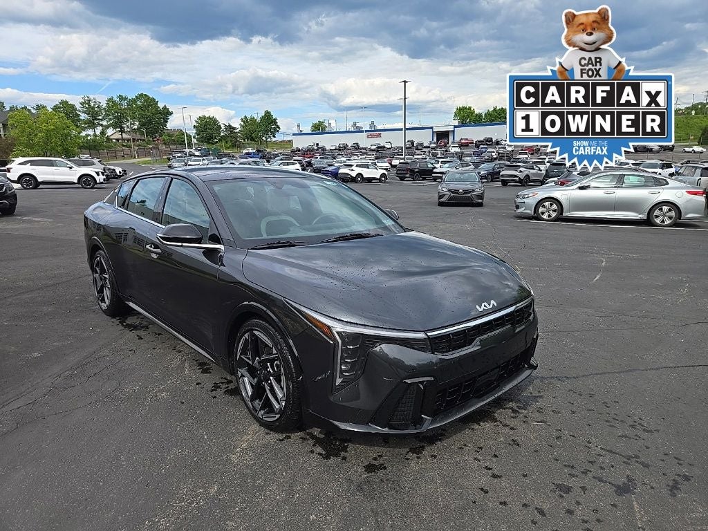 2025 Kia K4 GT-Line AT's photo