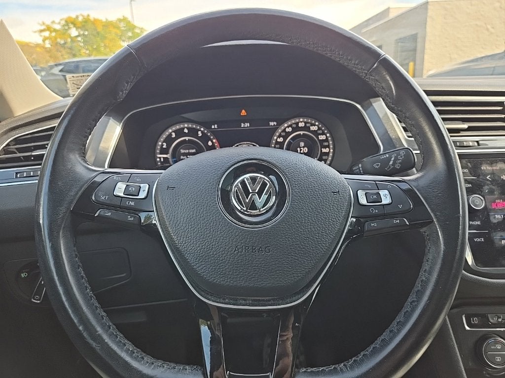 2018 Volkswagen Tiguan 2.0T SEL Premium 4Motion