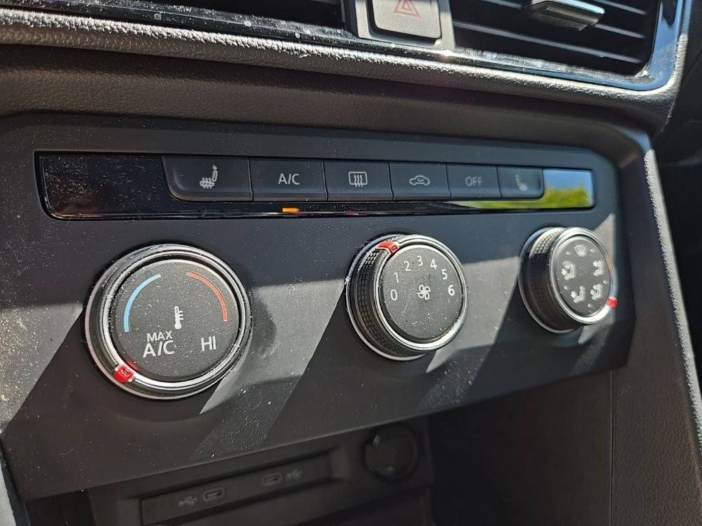 2022 Volkswagen Taos 1.5T SE AWD