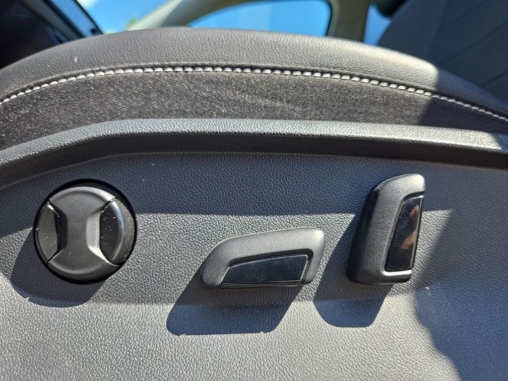 2022 Volkswagen Taos 1.5T SE AWD