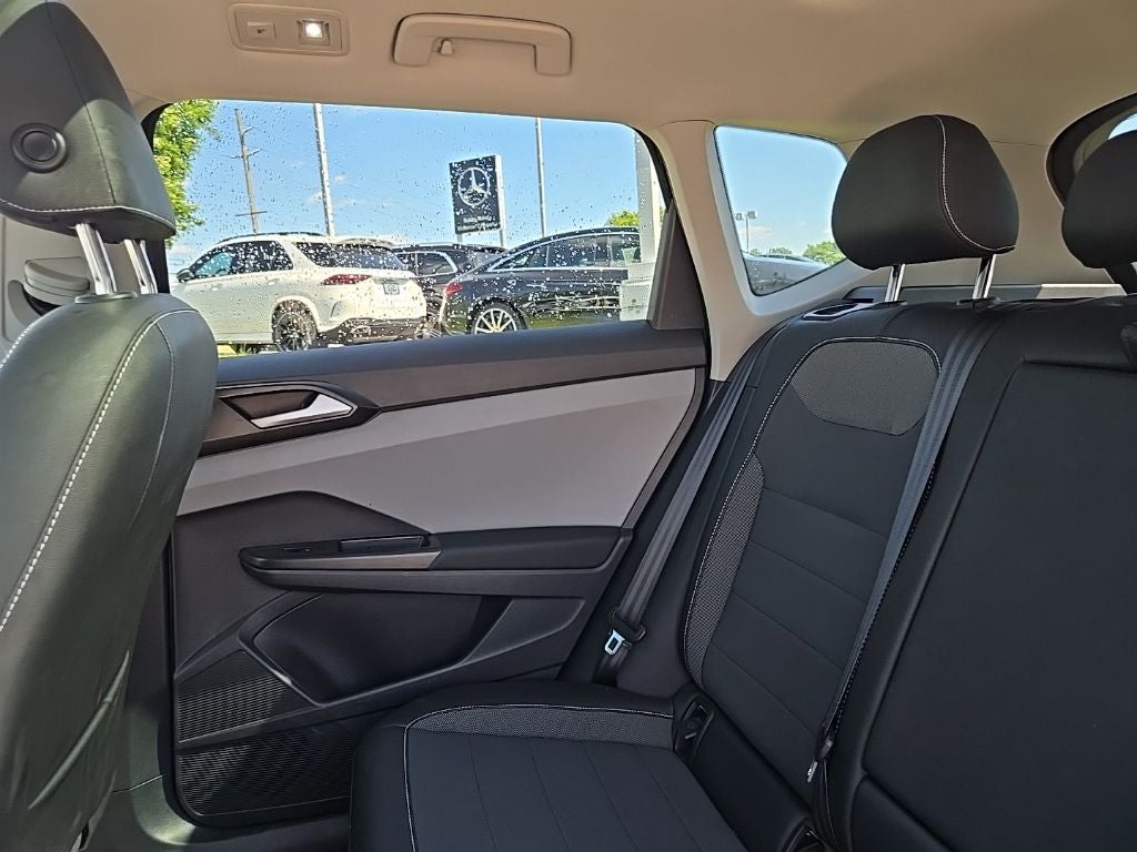 2022 Volkswagen Taos 1.5T SE AWD