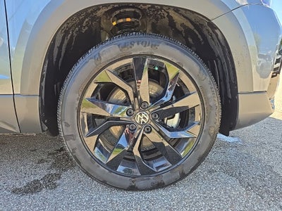 2022 Volkswagen Taos 1.5T SE AWD