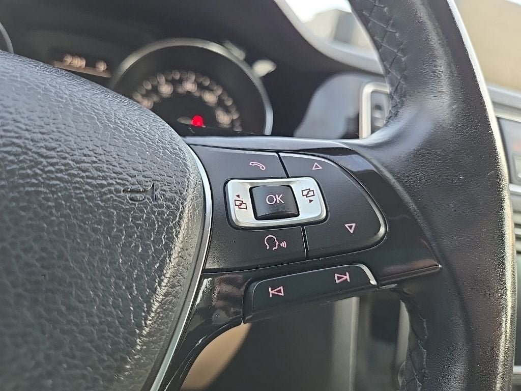 2017 Volkswagen Jetta 1.8T SEL