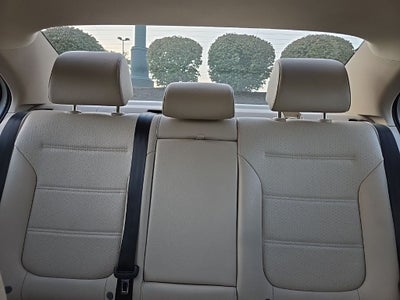 2017 Volkswagen Jetta 1.8T SEL