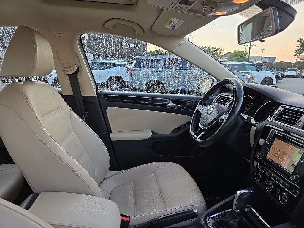 2017 Volkswagen Jetta 1.8T SEL