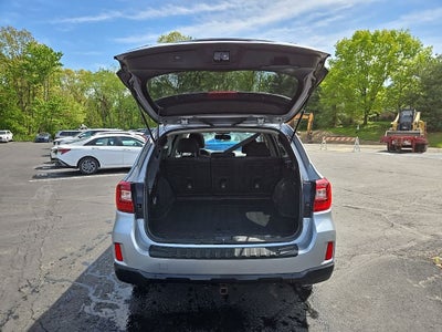 2017 Subaru Outback 2.5i Premium AWD