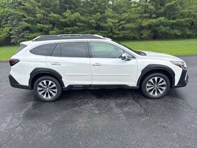 2024 Subaru Outback Touring AWD