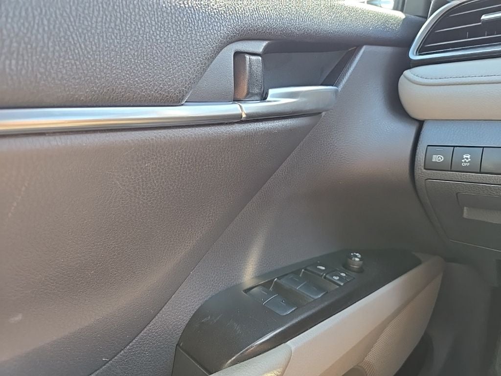 2024 Toyota Camry LE AWD
