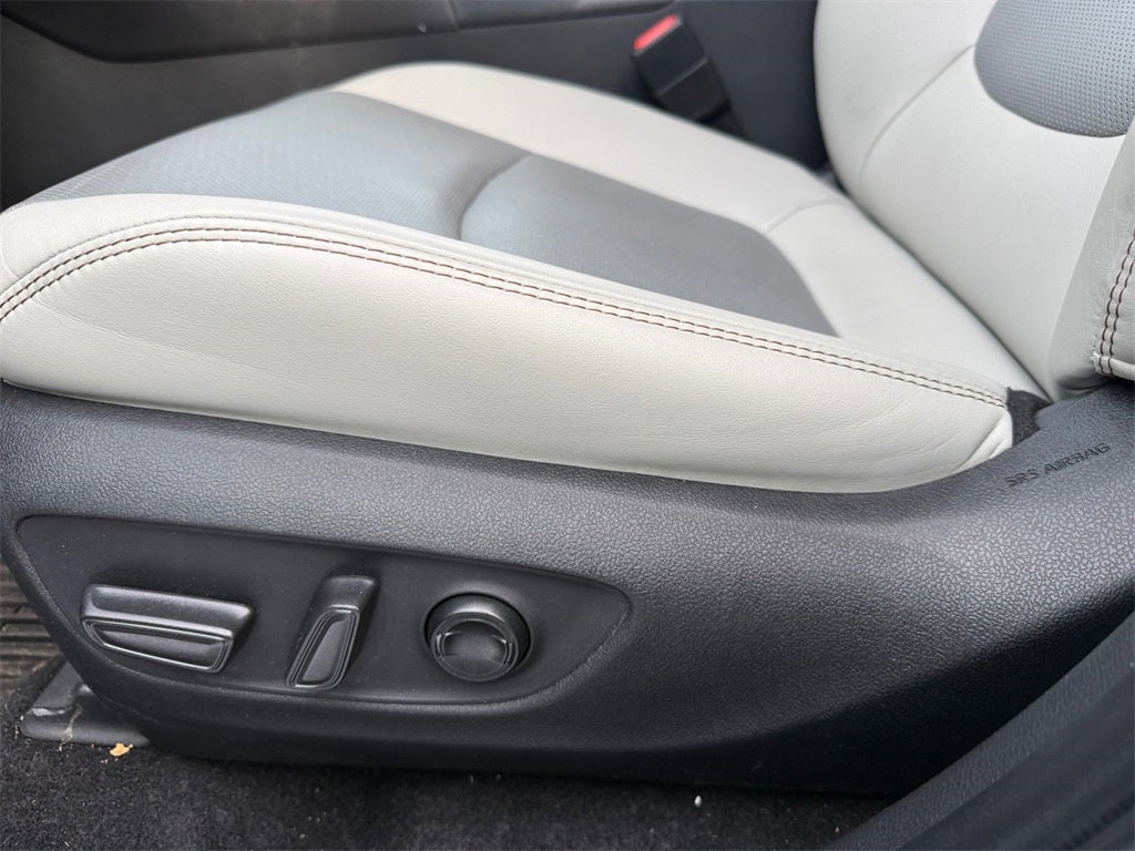 2023 Toyota RAV4 Hybrid Limited AWD