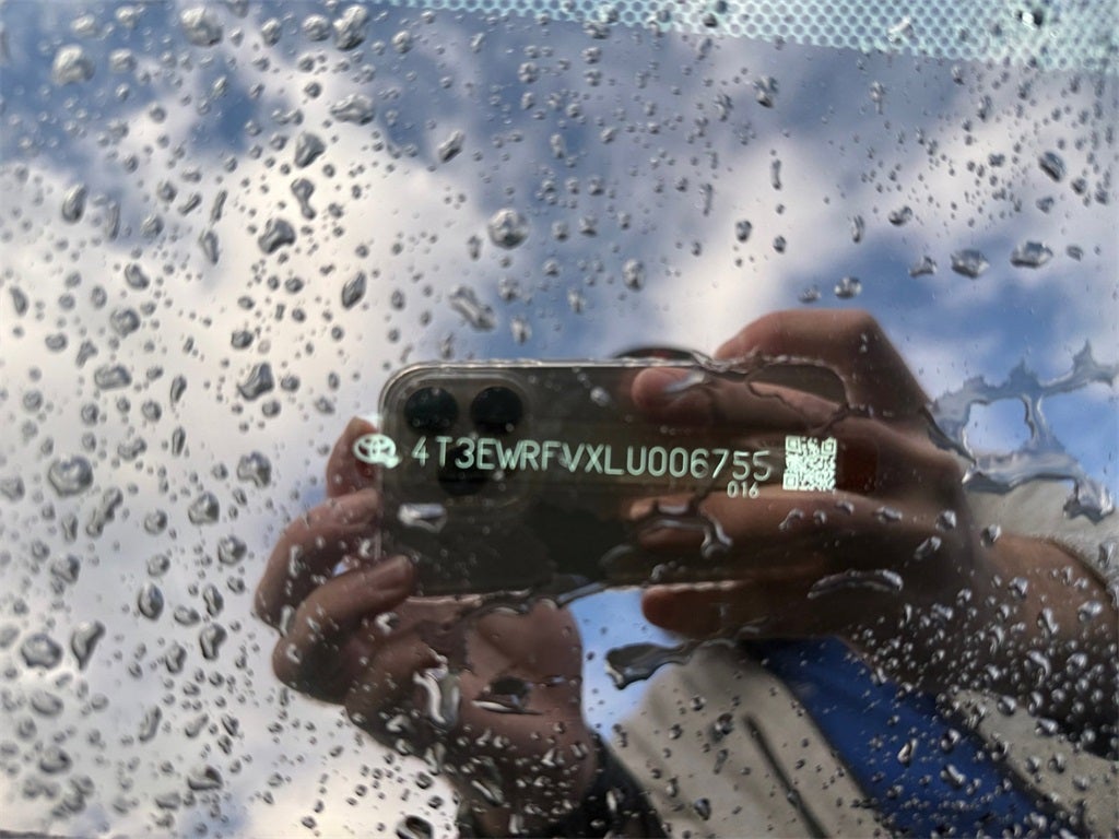 2020 Toyota RAV4 Hybrid XSE AWD