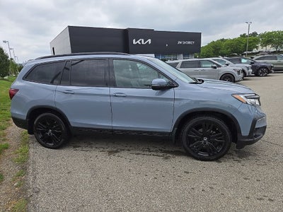 2022 Honda Pilot Black Edition AWD