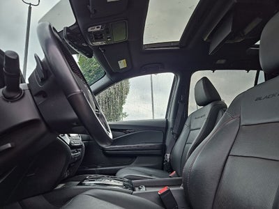 2022 Honda Pilot Black Edition AWD