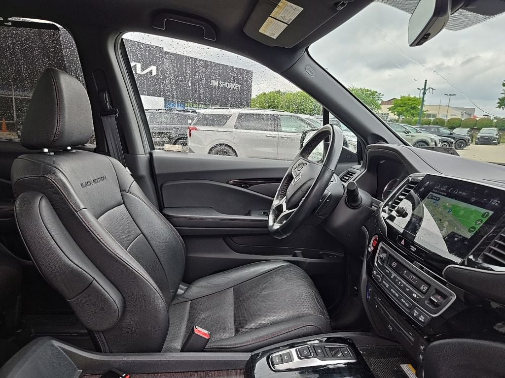 2022 Honda Pilot Black Edition AWD