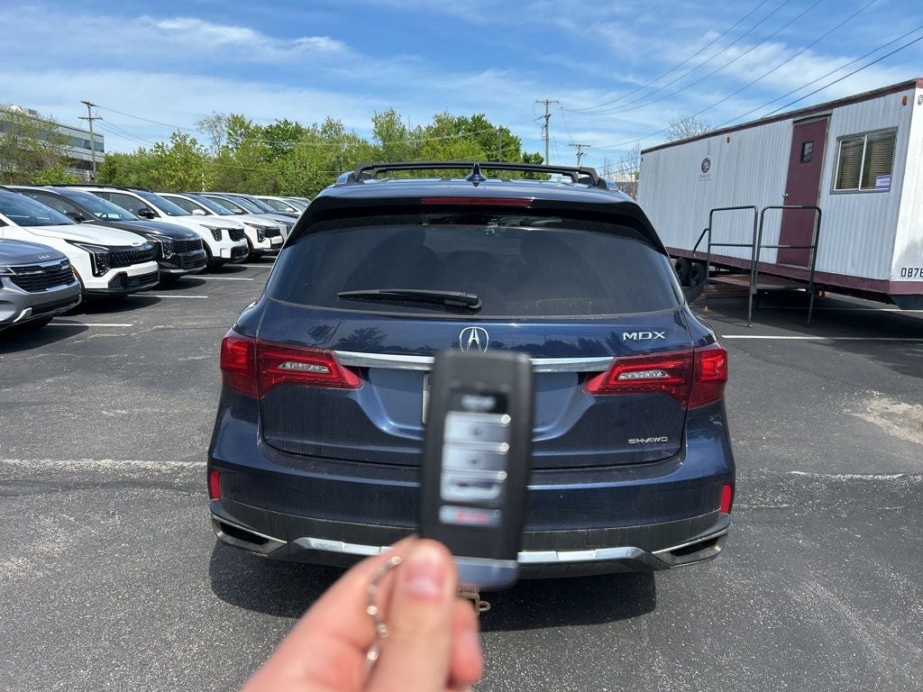 2017 Acura MDX 3.5L SH-AWD w/Technology Package