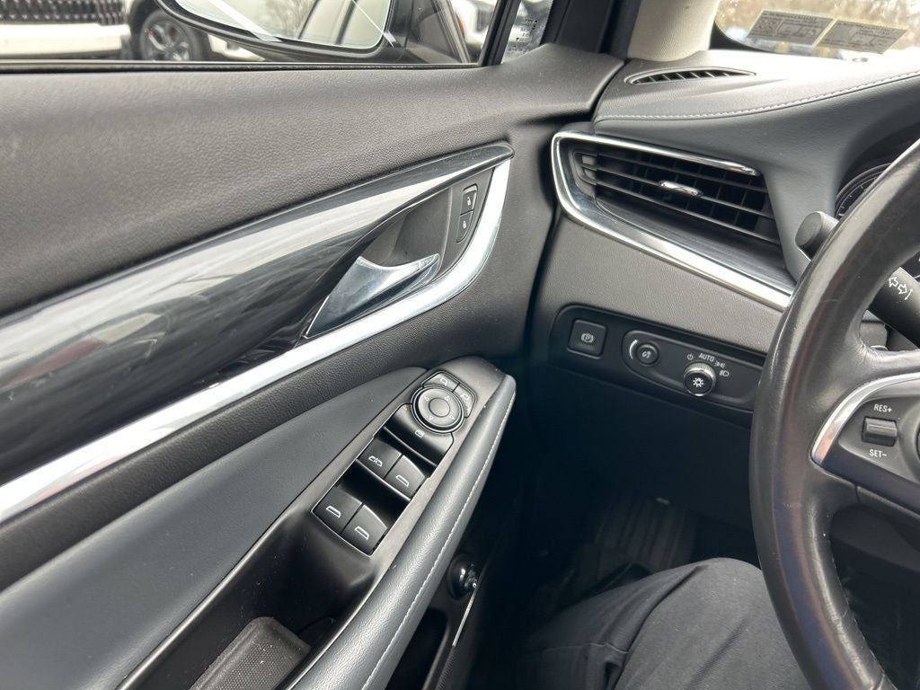 2019 Buick Enclave Essence AWD