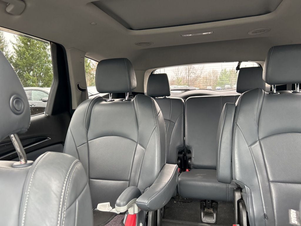 2019 Buick Enclave Essence AWD
