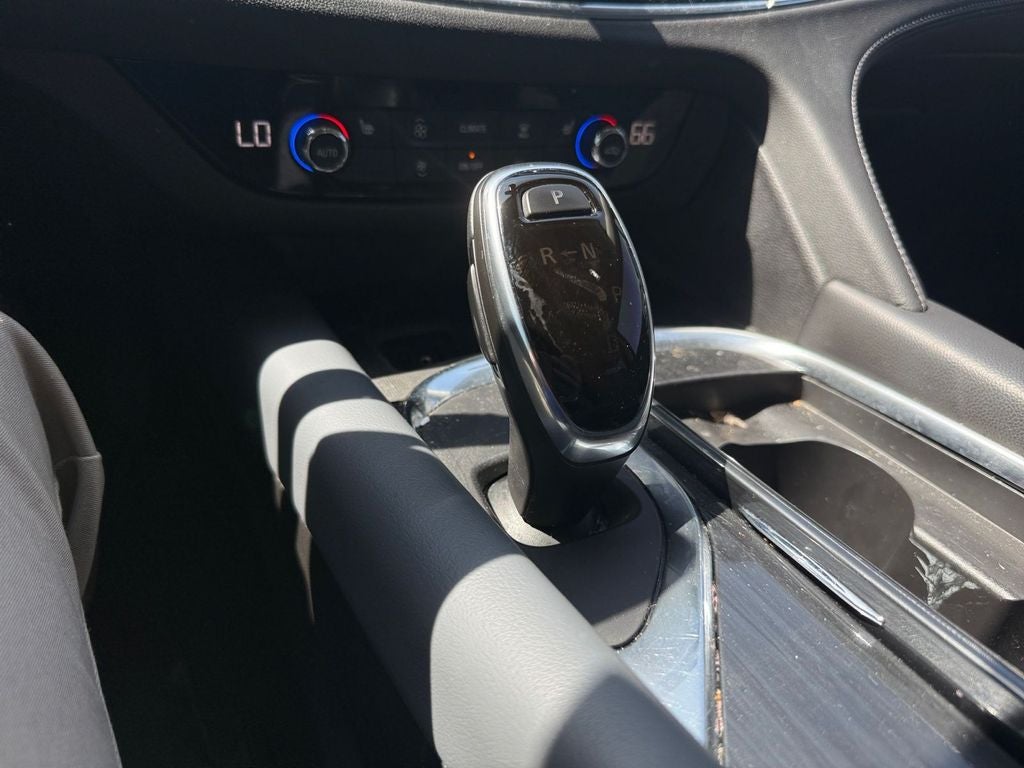 2019 Buick Enclave Essence AWD
