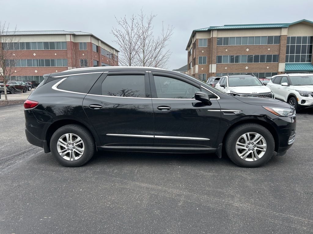 2019 Buick Enclave Essence AWD