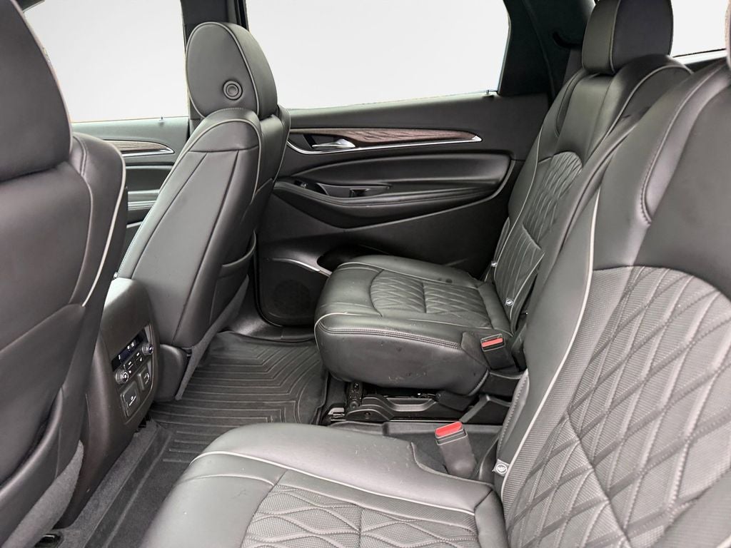 2023 Buick Enclave Avenir AWD