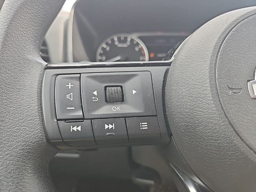 2023 Nissan Rogue SV AWD