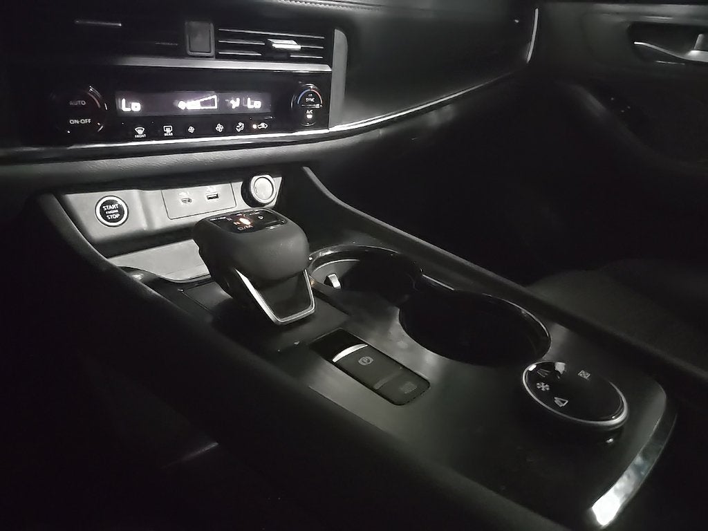 2023 Nissan Rogue SV AWD