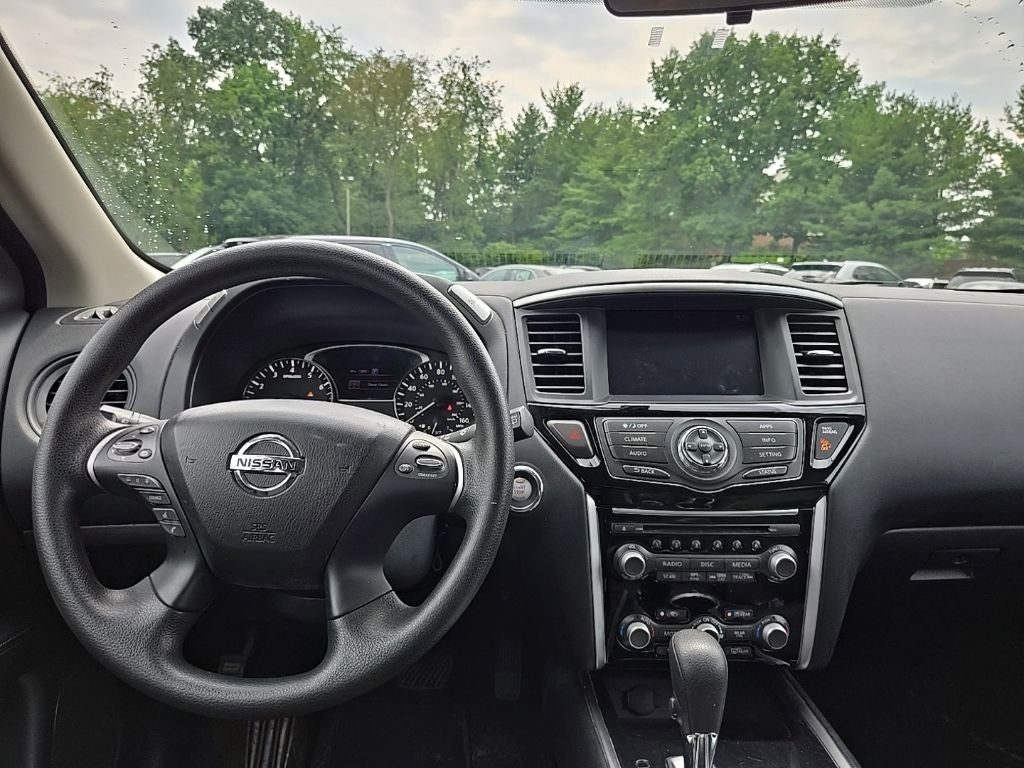 2020 Nissan Pathfinder S 4WD