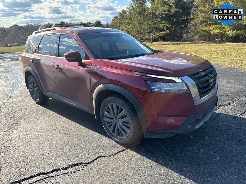 2022 Nissan Pathfinder SL 4WD
