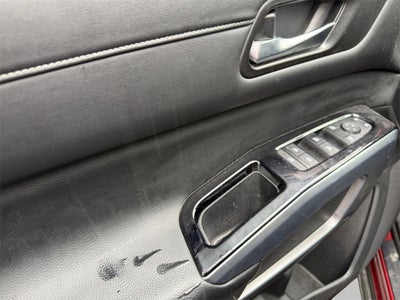 2022 Nissan Pathfinder SL 4WD