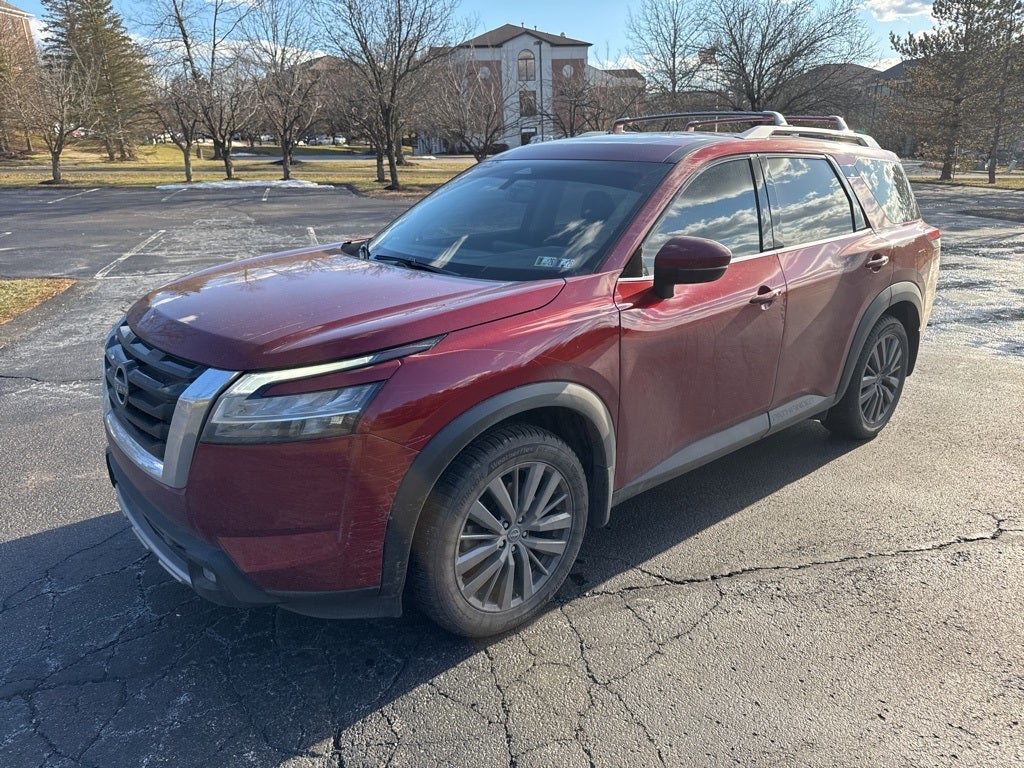 2022 Nissan Pathfinder SL 4WD