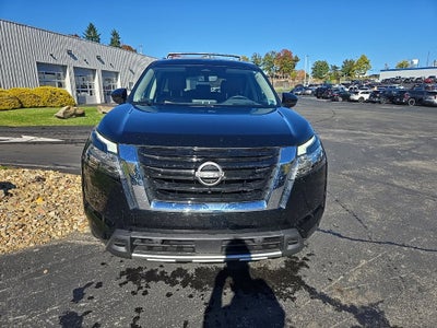 2024 Nissan Pathfinder Platinum 4WD