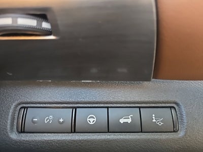 2024 Nissan Pathfinder Platinum 4WD