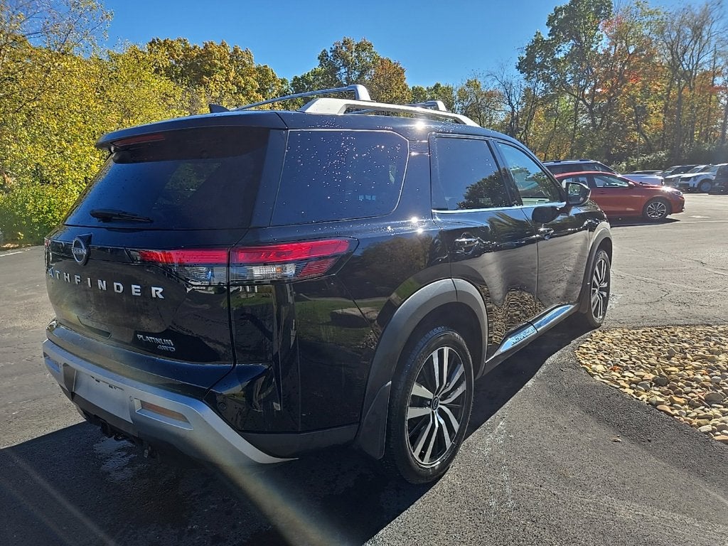 2024 Nissan Pathfinder Platinum 4WD