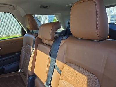 2024 Nissan Pathfinder Platinum 4WD