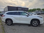 2021 Toyota Highlander XLE AWD
