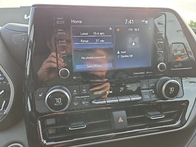 2021 Toyota Highlander XLE AWD