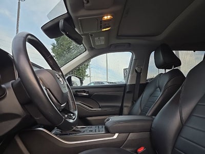 2021 Toyota Highlander XLE AWD