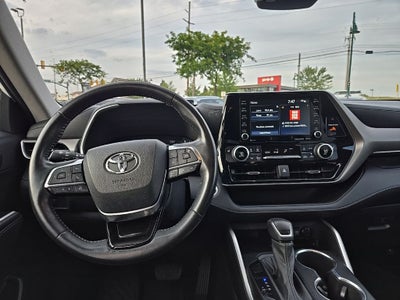 2021 Toyota Highlander XLE AWD