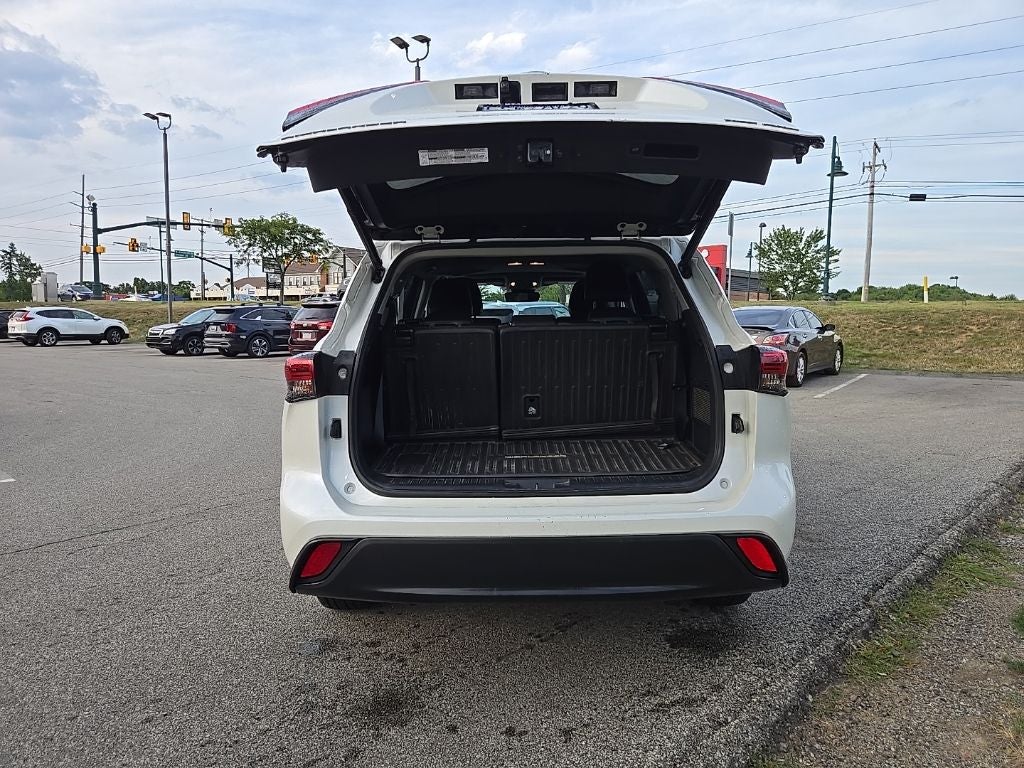 2021 Toyota Highlander XLE AWD