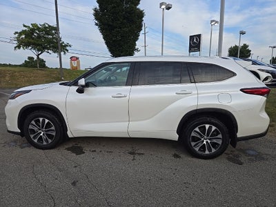 2021 Toyota Highlander XLE AWD