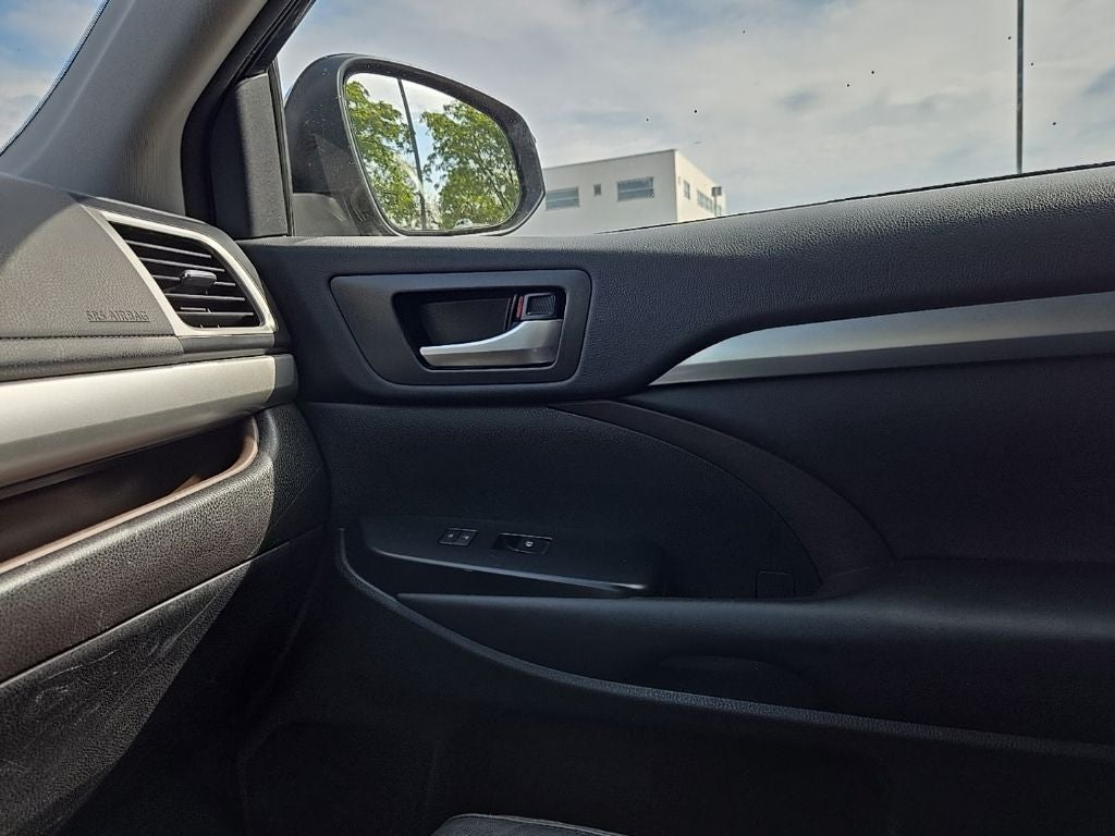 2018 Toyota Highlander XLE AWD