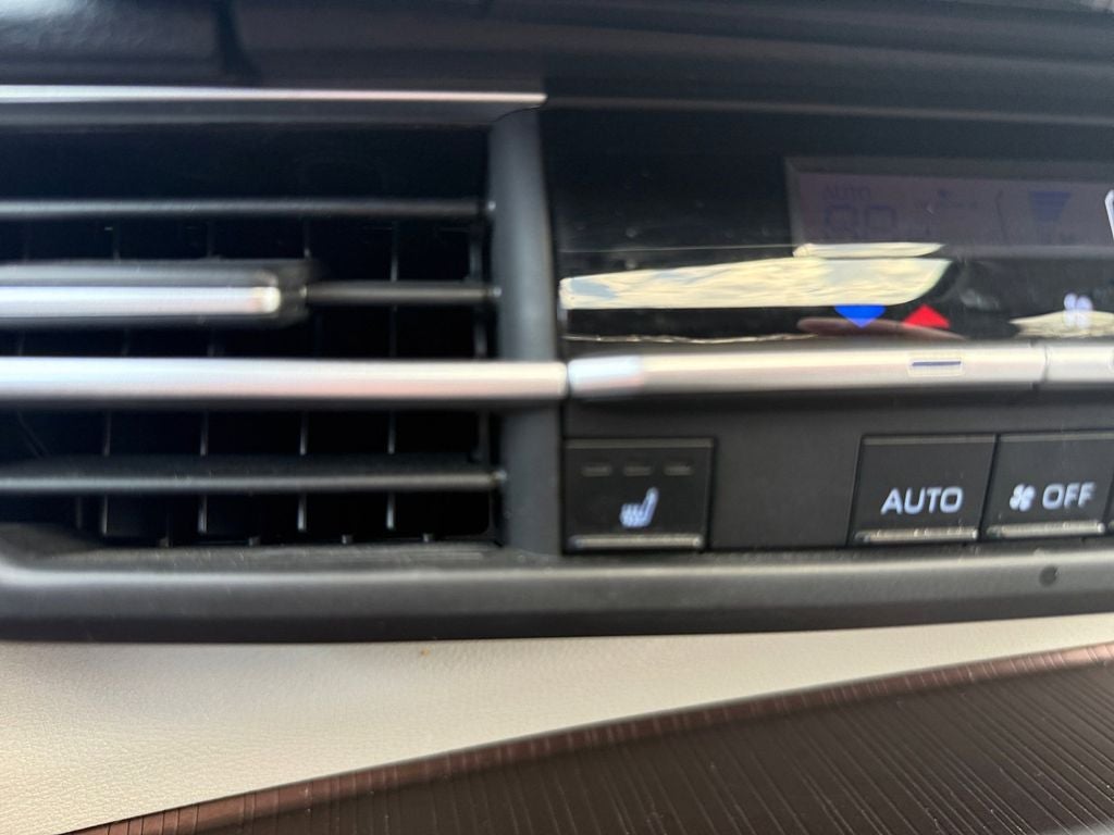 2024 Toyota Sienna XLE 8 Passenger