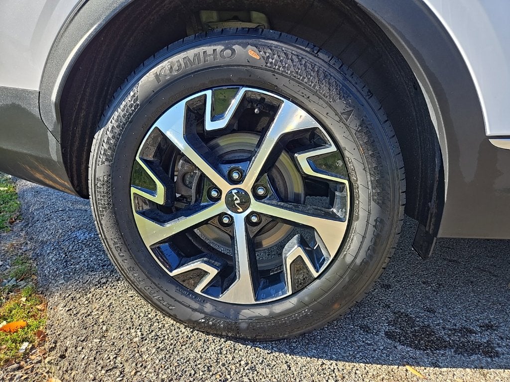 2024 Kia Sportage EX AWD