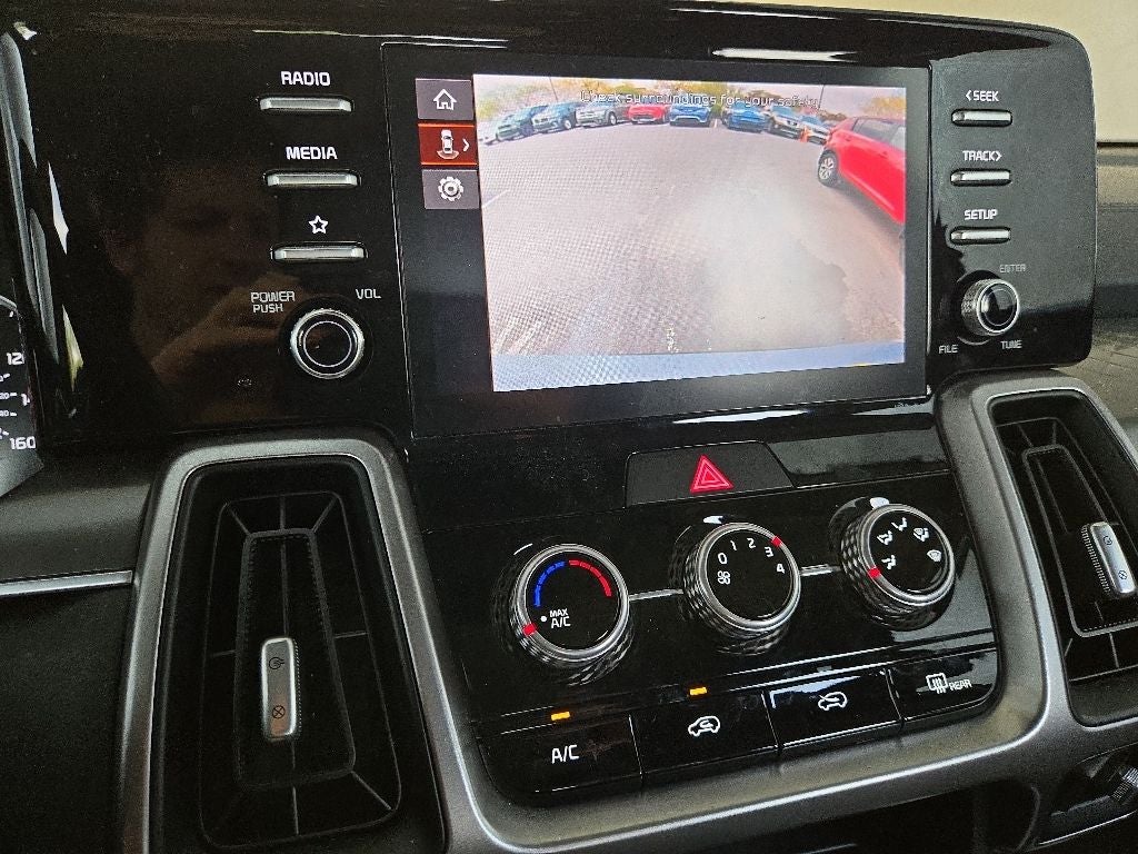 2022 Kia Sorento LX AWD