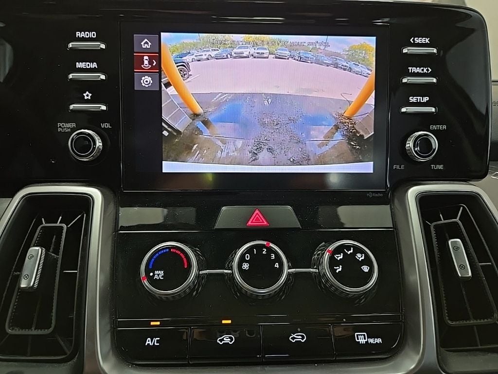 2023 Kia Sorento LX AWD