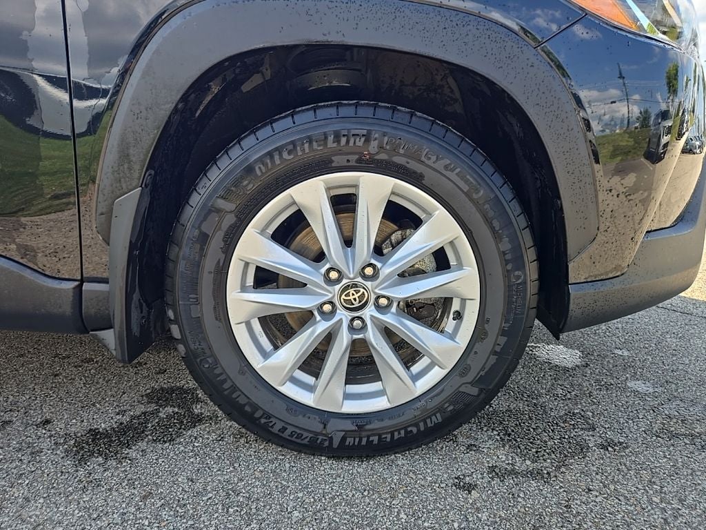 2024 Toyota Corolla Cross LE AWD
