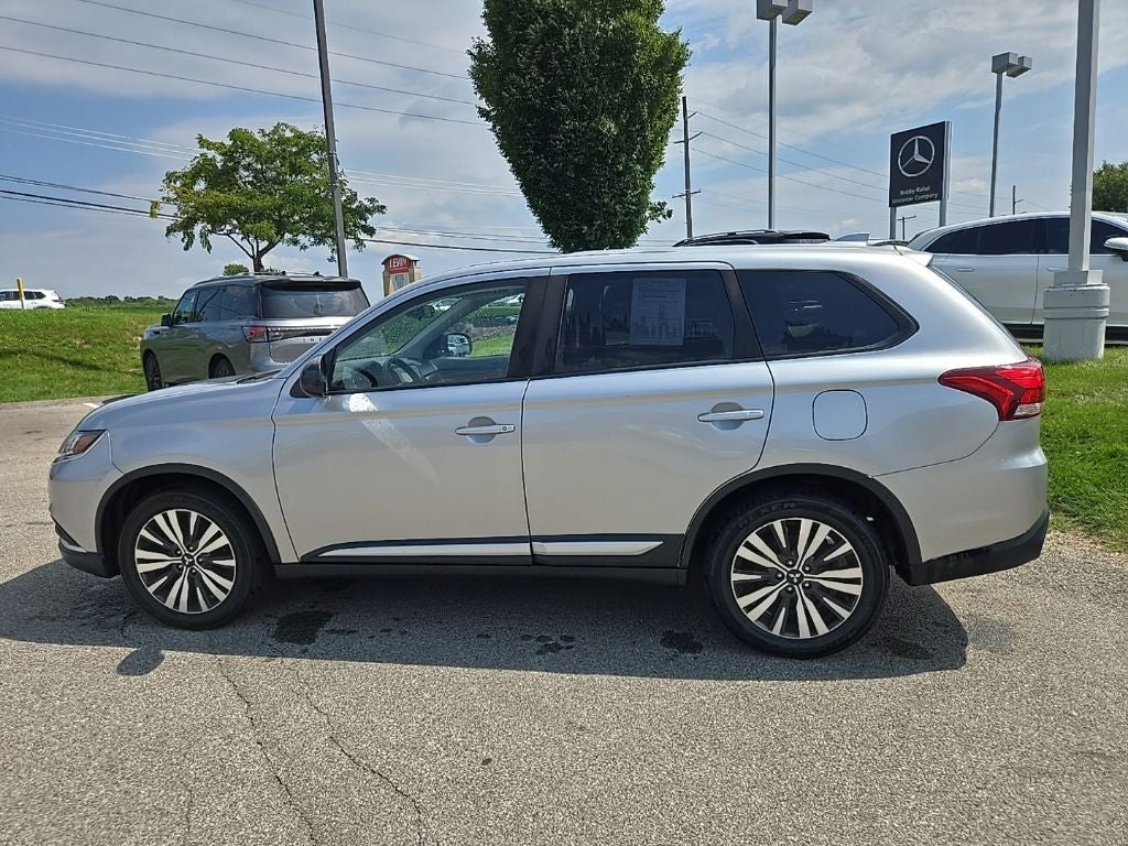 2019 Mitsubishi Outlander ES